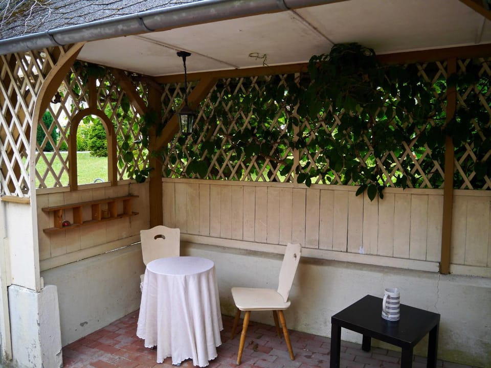 Property building, Balcony/Terrace