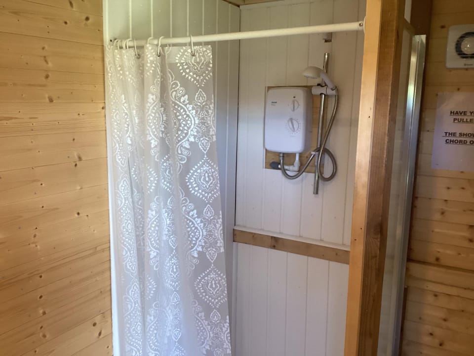 Vigo Retreat cabin 2 Cabin in Tonbridge and Malling District