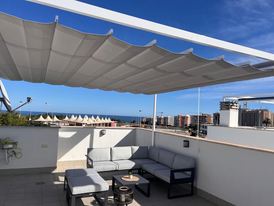 Punta Prima Villa 3 bedrooms and solarium sea view Villa in Vega Baja del Segura
