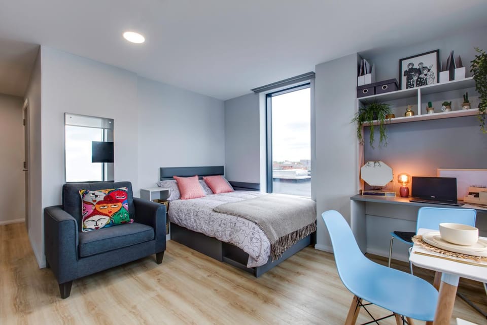 Bed, Photo of the whole room, Bedroom