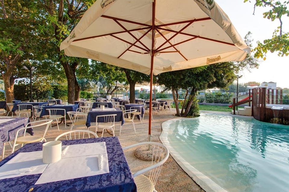 Patio, Day, Pool view, Swimming pool, sunbed