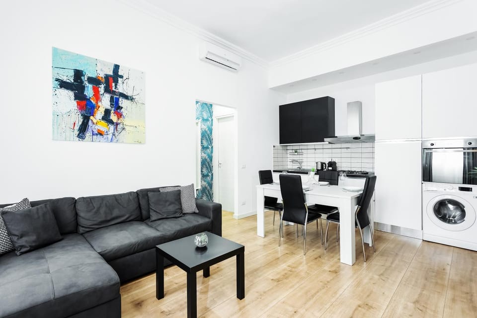 Living room, Seating area, Dining area, washing machine, kitchen