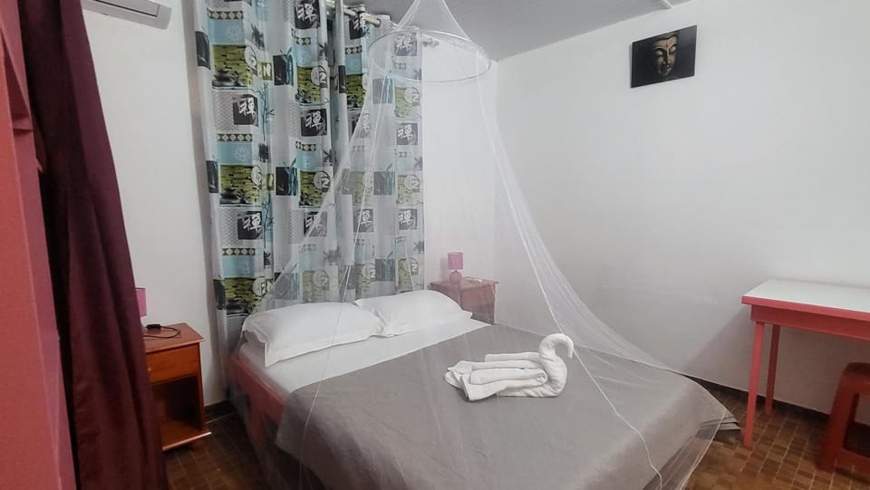 Bed, Bedroom, storage, towels, wardrobe, air conditioner