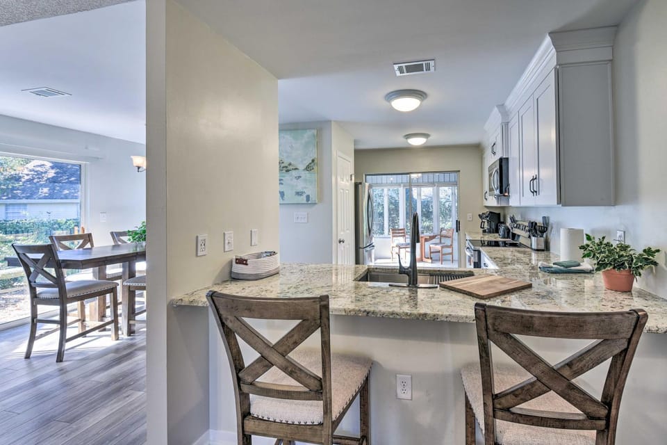 Family-Friendly Home Near Destin Beaches House in Florida
