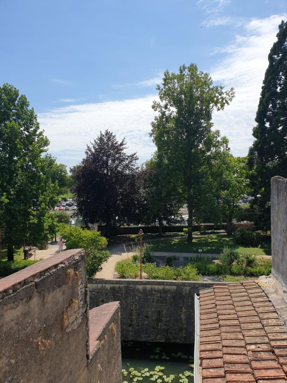 Garden view, River view