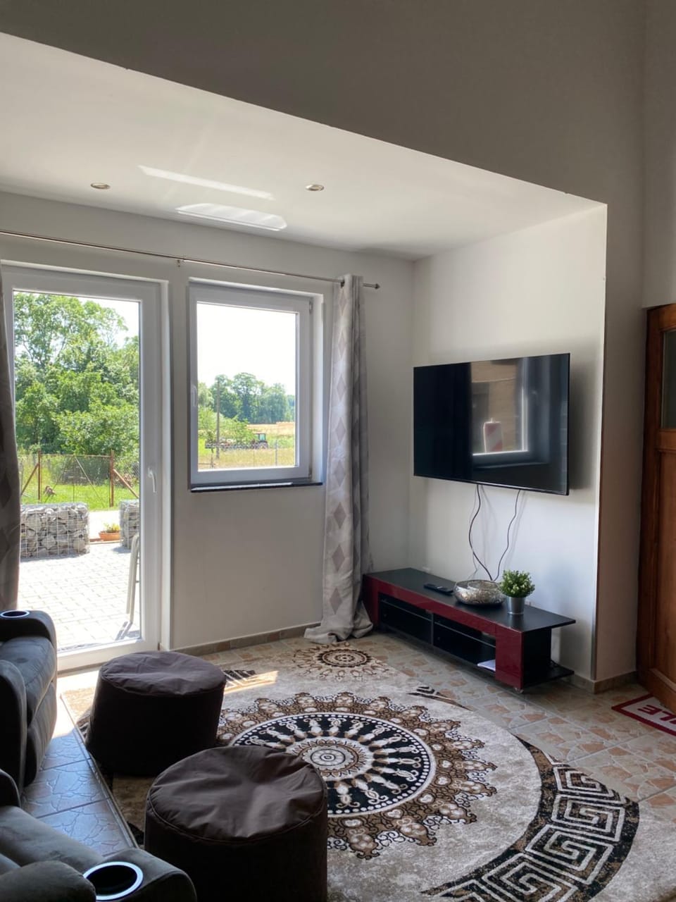 TV and multimedia, Living room