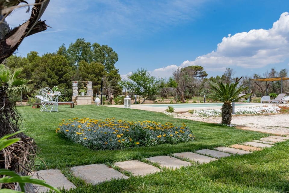 Garden, Garden view