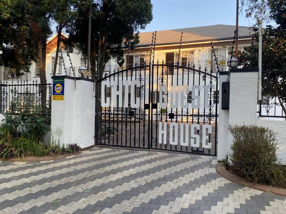 CHIC Guest House & Solar system accommodations Bed and Breakfast in Gauteng