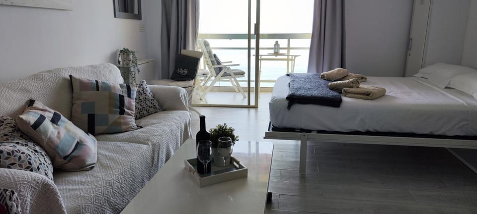 Living room, Bedroom, Sea view, air conditioner