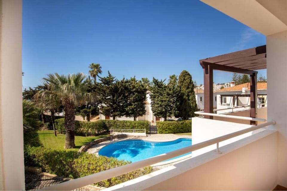 Balcony/Terrace, Swimming pool