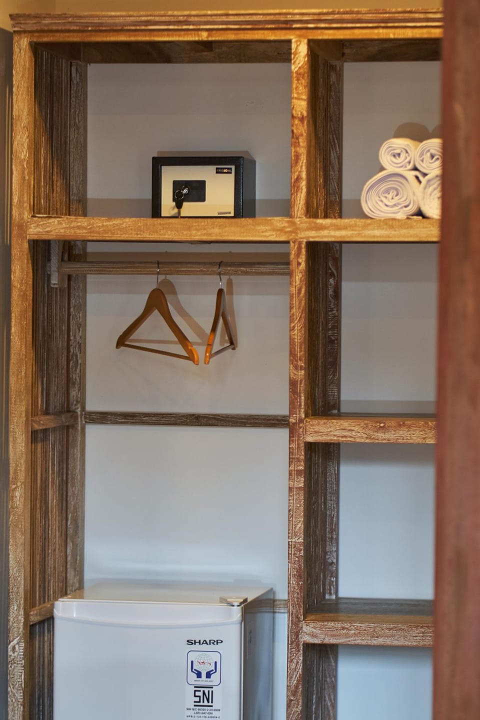 minibar, safe, wardrobe