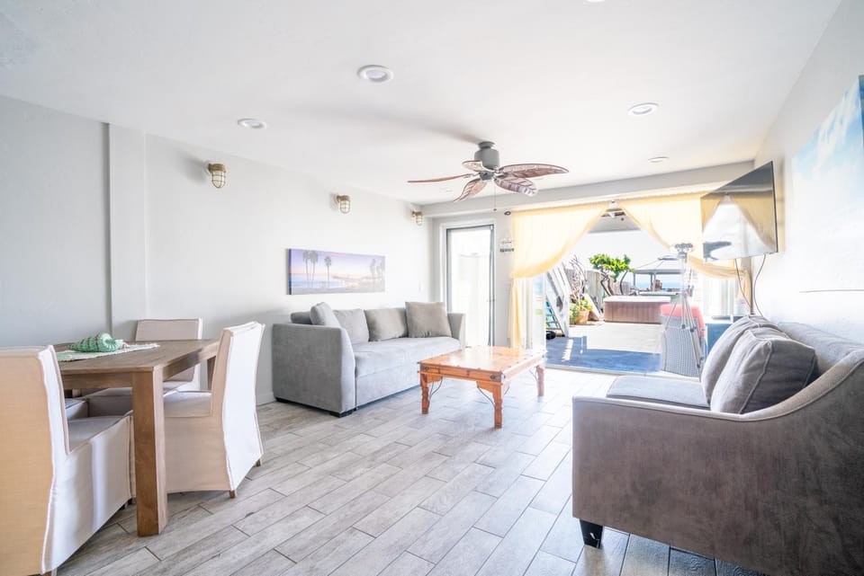 View (from property/room), View (from property/room), Living room, Dining area, Beach, Beach, Sea view, Sea view