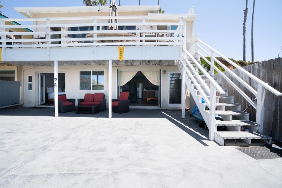 Property building, View (from property/room), View (from property/room), Beach, Beach, Sea view, Sea view, Parking