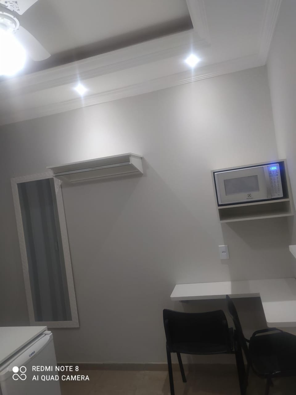 Pousada Quarto Casal com ar,frigobar, garagem Bed and Breakfast in State of São Paulo
