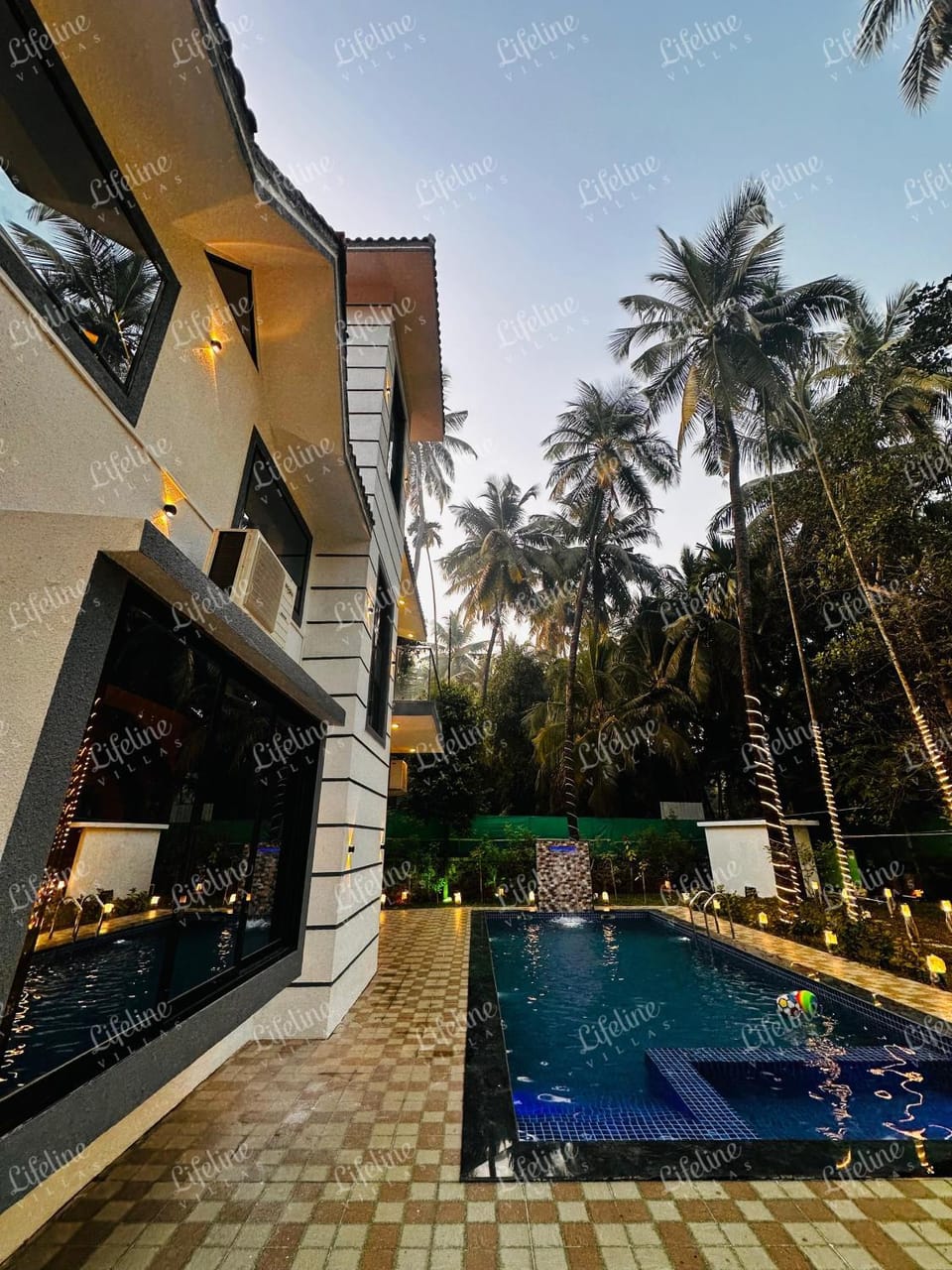 Property building, Day, Garden, Garden view, Pool view, Swimming pool, Swimming pool
