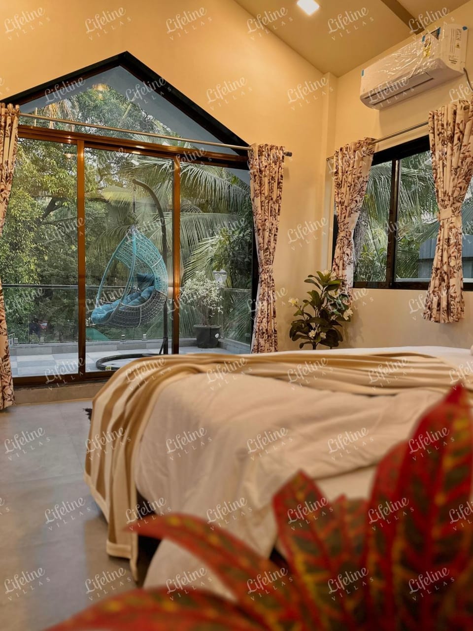 Bed, Natural landscape, Balcony/Terrace, Bedroom