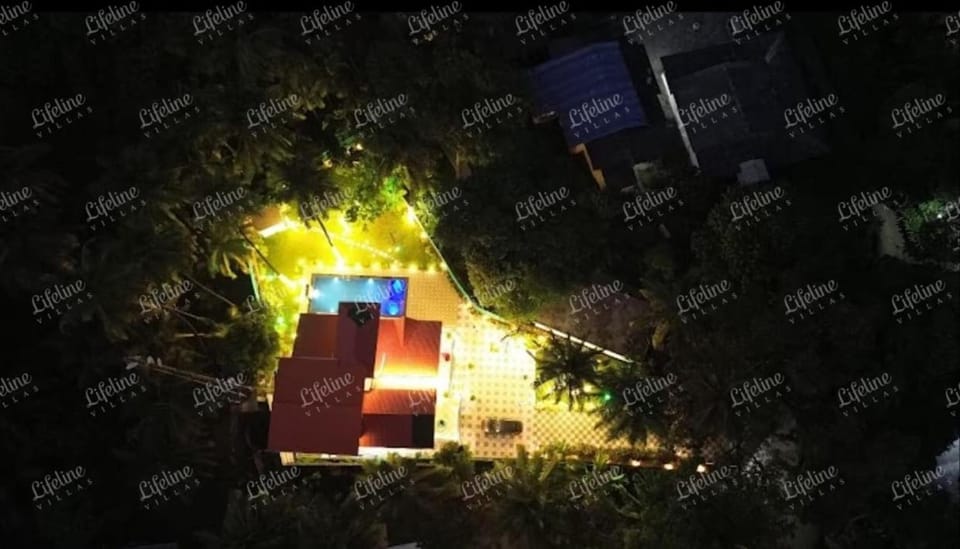 Property building, Night