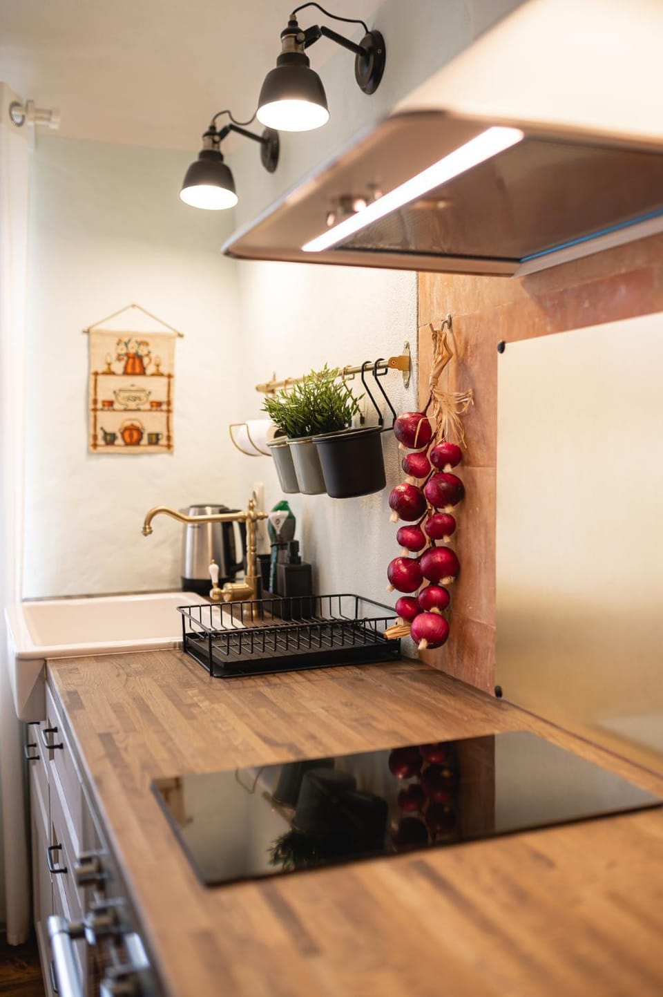 Coffee/tea facilities, Kitchen or kitchenette