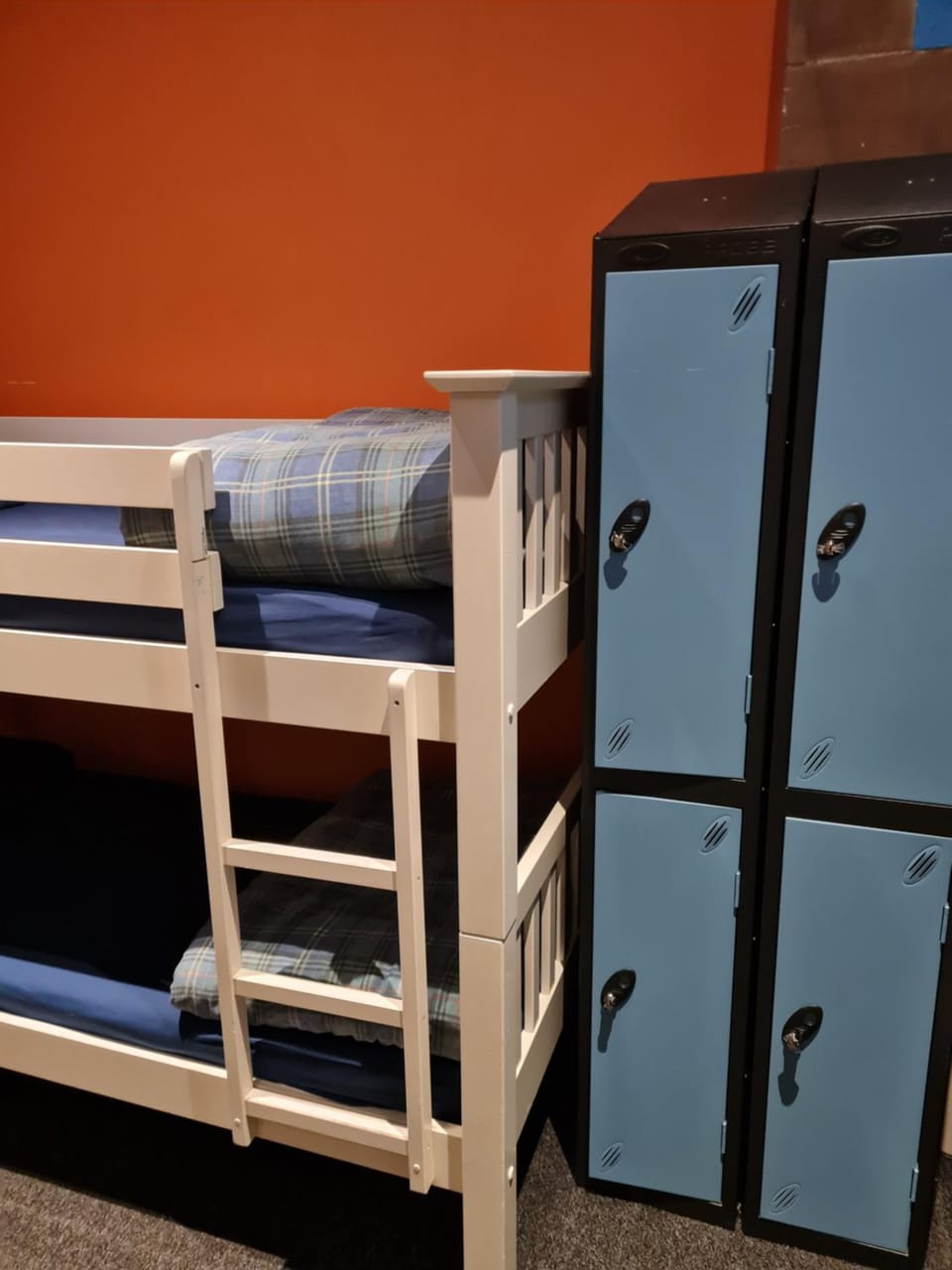bunk bed