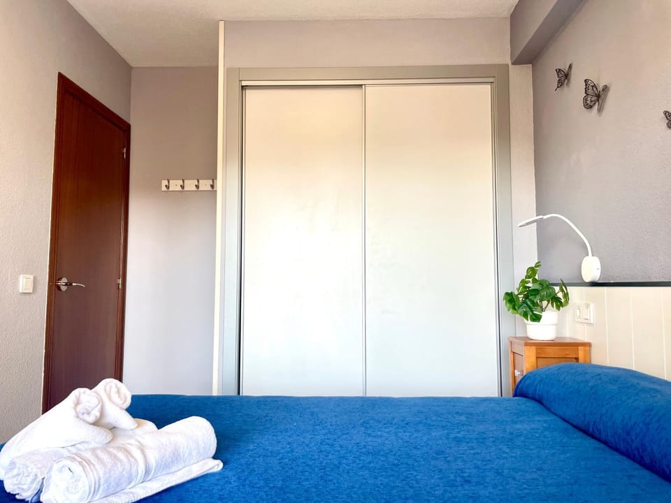 Bed, Photo of the whole room, Bedroom, towels, wardrobe