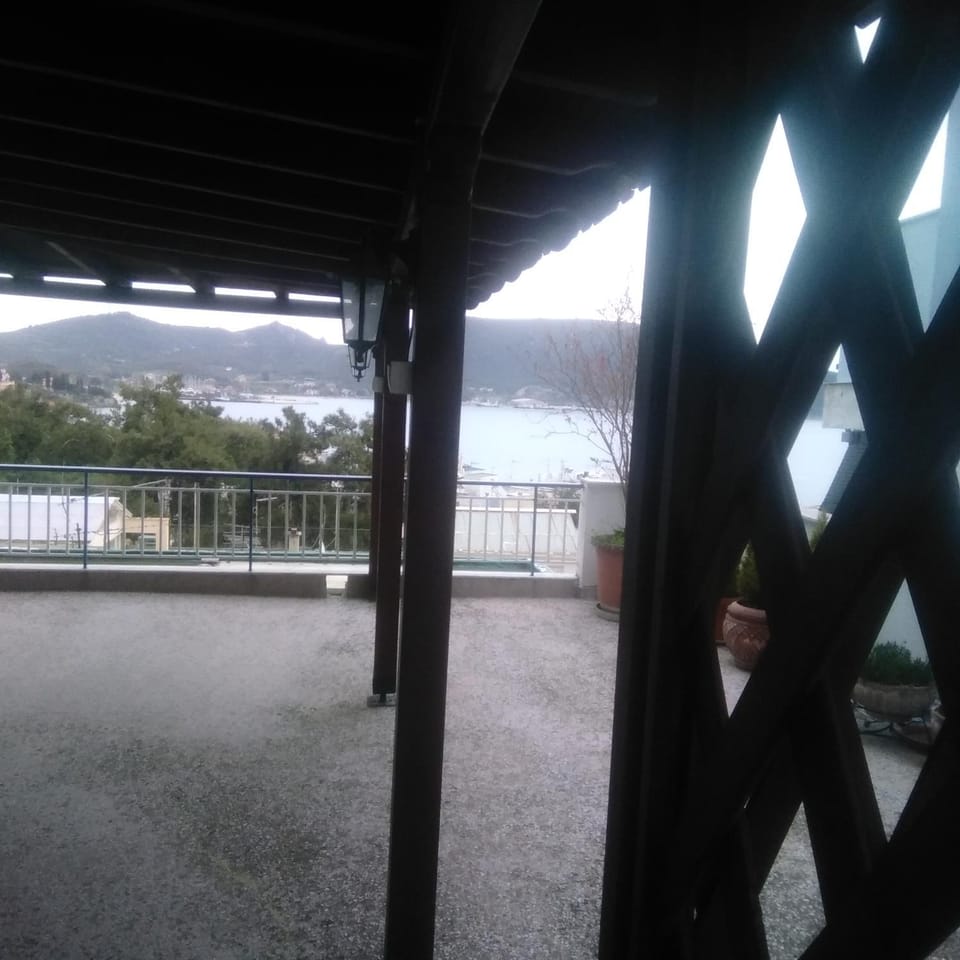 Panorama Apartment in Nea Peramos