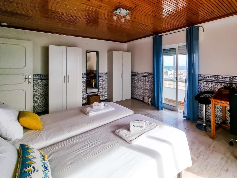 Downtown Seaview Faro Apartment in Faro