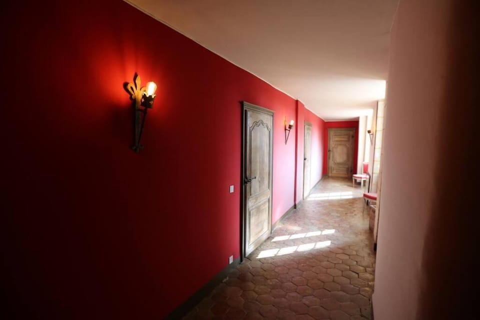 Chambre jaune MANOIR DE LA VOVE Perche Bed and Breakfast in Normandy