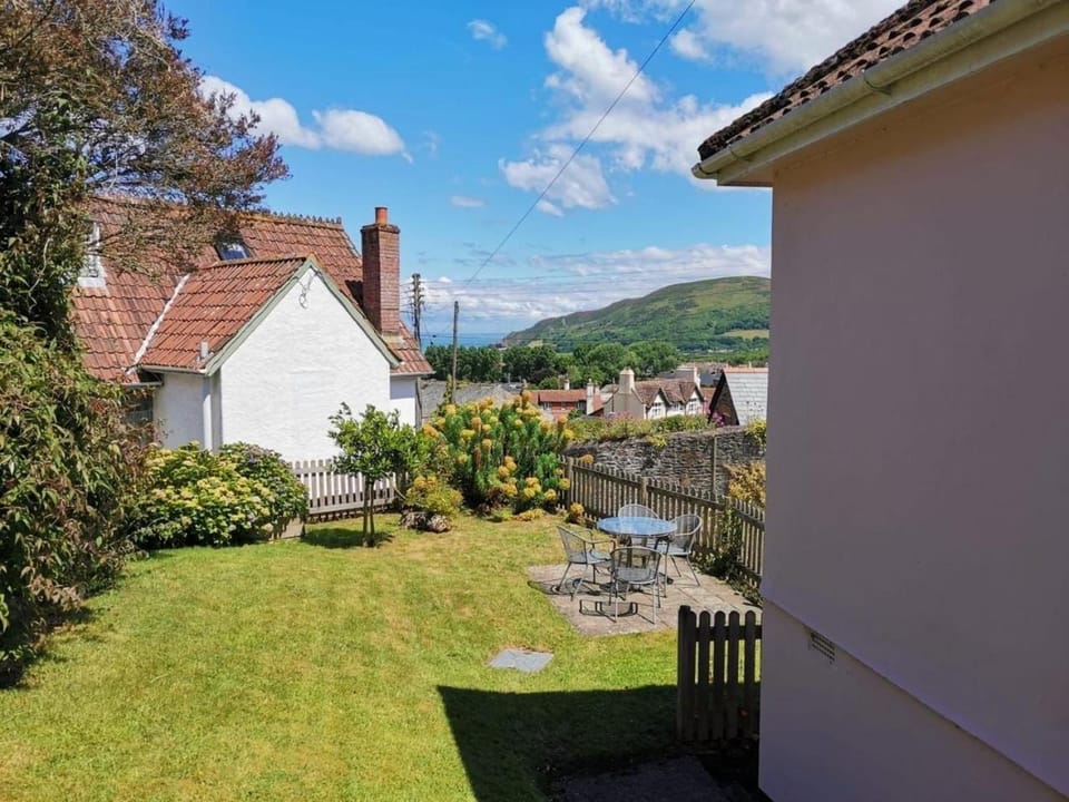 Garden, Garden view