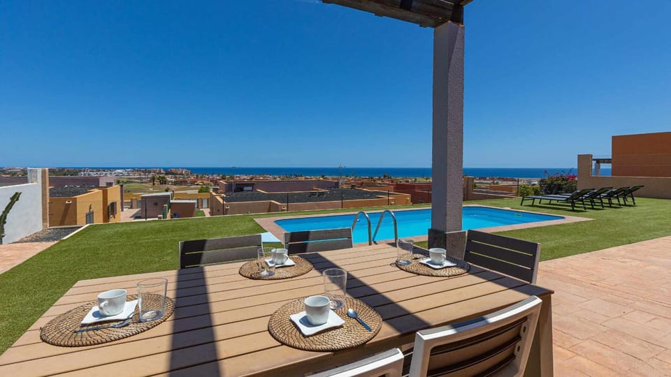 Villa Vento by Calima Villas Villa in Maxorata