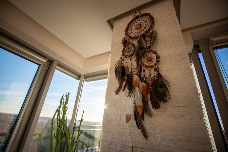 Bird's eye view, View (from property/room), Decorative detail, Seating area, City view, Sea view, Street view