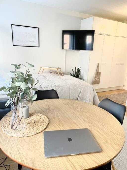 Ihana huoneisto Turun Kakolassa Apartment in Turku