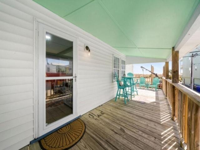 Beach Cabin - perfect for your family getaway! Pet Friendly! Cabin in Carolina Beach
