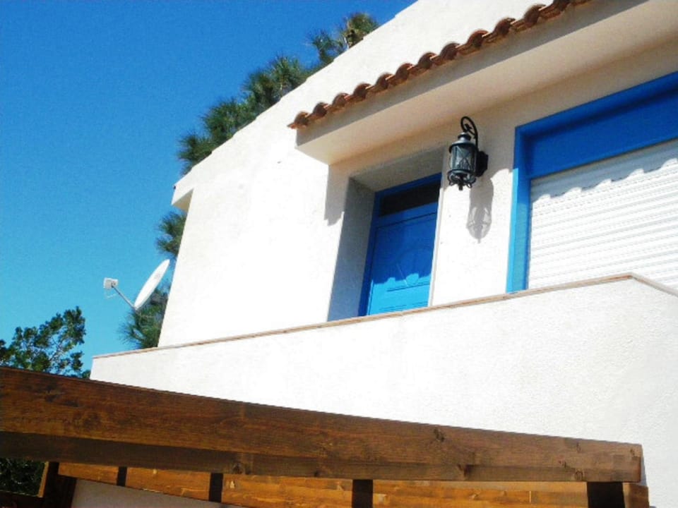 CASE PUNTA MONACO by Trerose Properties con wi-fi e posto auto privato gratuito Apartment in Sicily