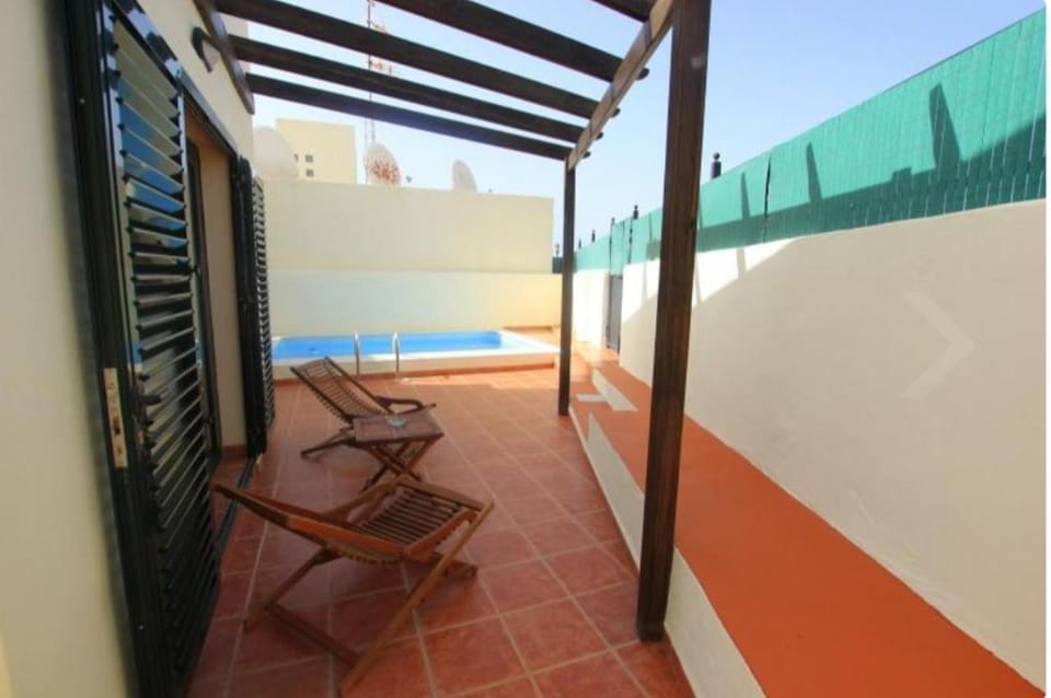 Villa con piscina, vistas, dunas, mar, 6 personas Villa in Corralejo