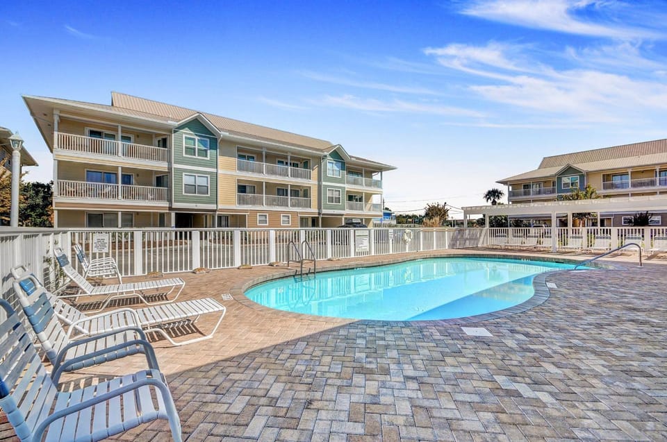 St Martin Beachwalk Villas 432 House in Destin