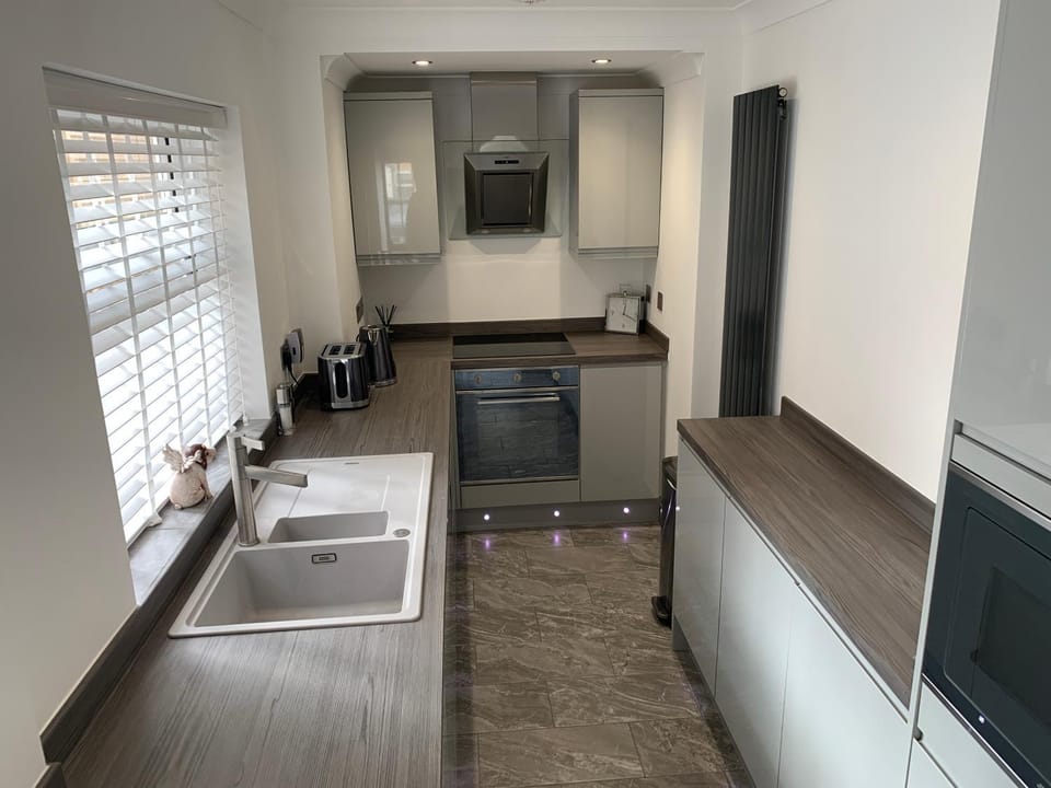 Coffee/tea facilities, Kitchen or kitchenette, dishwasher, pet friendly, washing machine, dryer