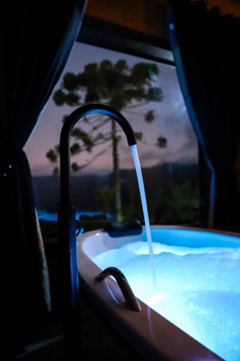 Natural landscape, Hot Tub