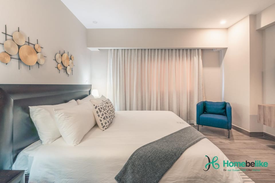 Chic Fully Serviced Apartment at Regatta Living II - 705 Apartment in Santo Domingo