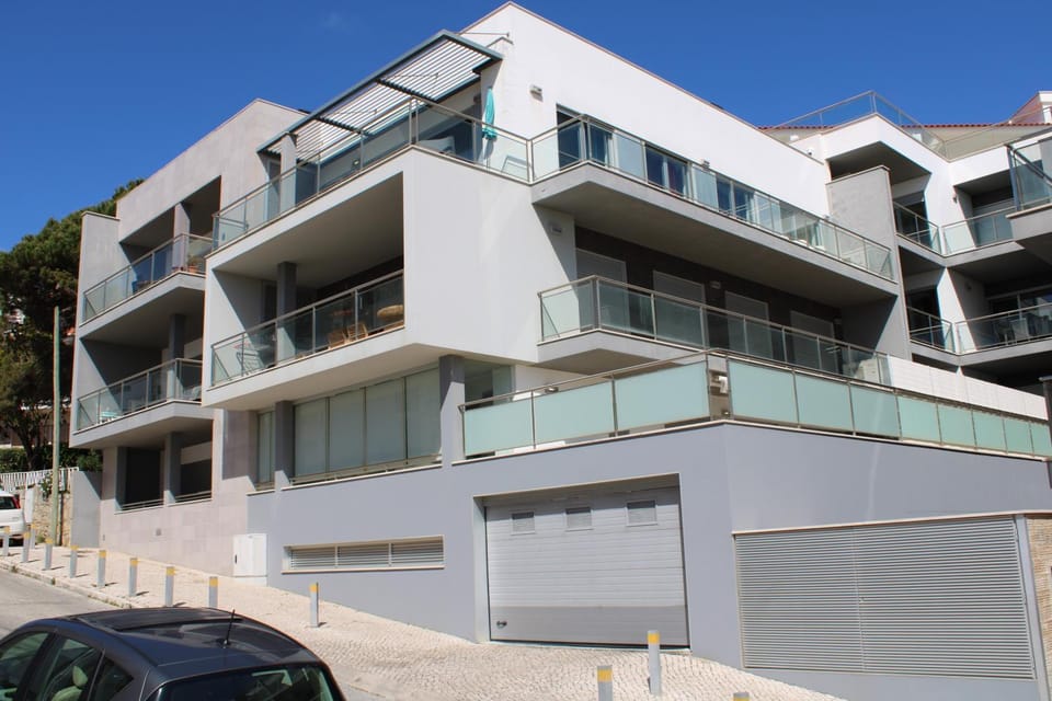 Salvador’s House T2 - Rooftop Pool & Nazaré Center Apartment in Nazaré