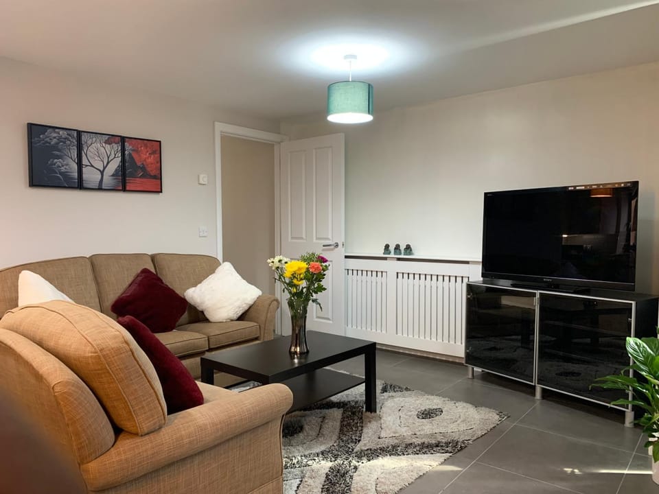 Aqua Dreams - Serviced Luxury Modern Belfast City Centre 2 Bed Apartment Apartment in Belfast