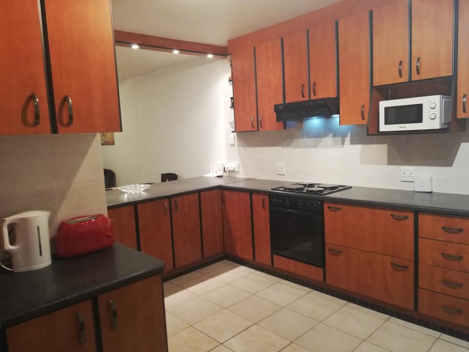 A Beach Condo Apartment in KwaZulu-Natal