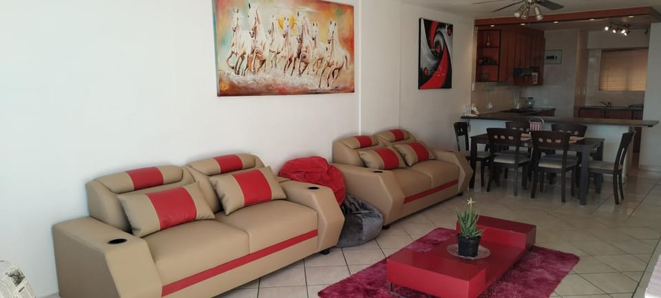 A Beach Condo Apartment in KwaZulu-Natal