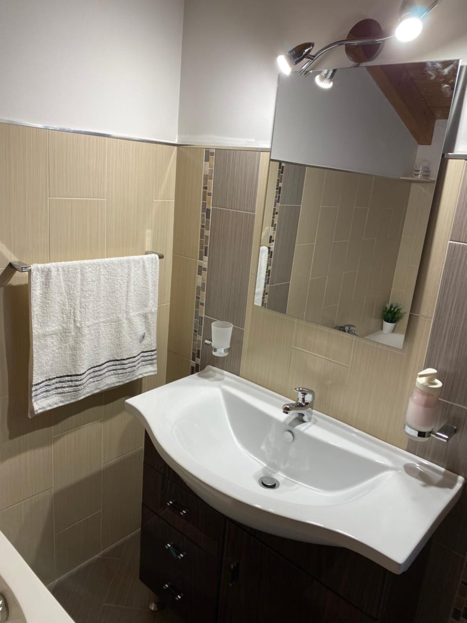 Bathroom, Bath