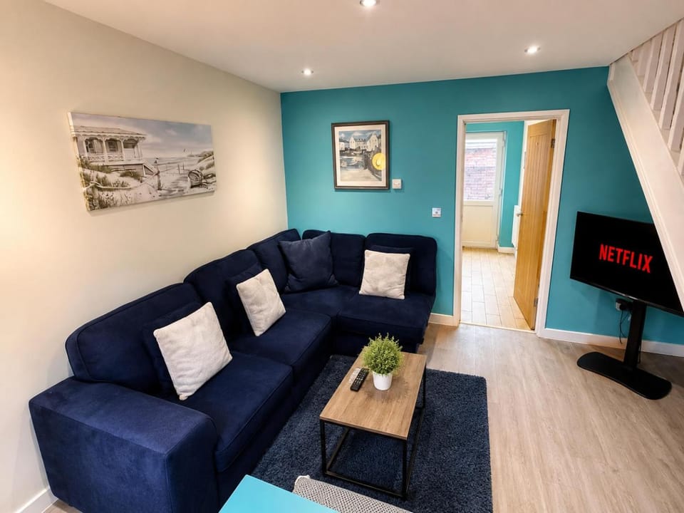 Lovely 2-bedroom Seaside Retreat with Free Parking House in Great Yarmouth