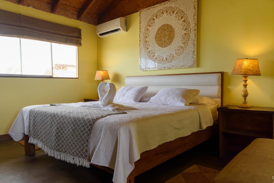 Bed, Photo of the whole room, Bedroom, towels, air conditioner