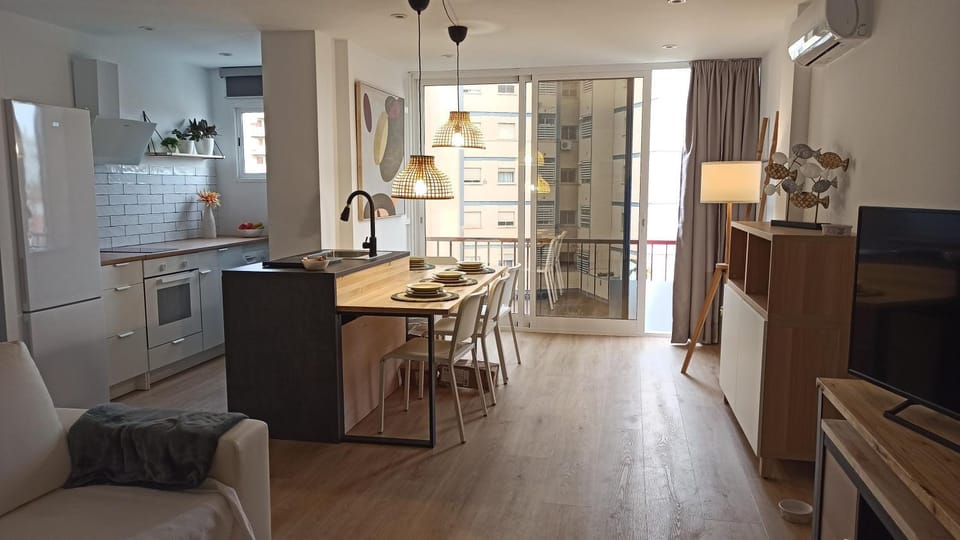 Kitchen or kitchenette, Living room, Dining area