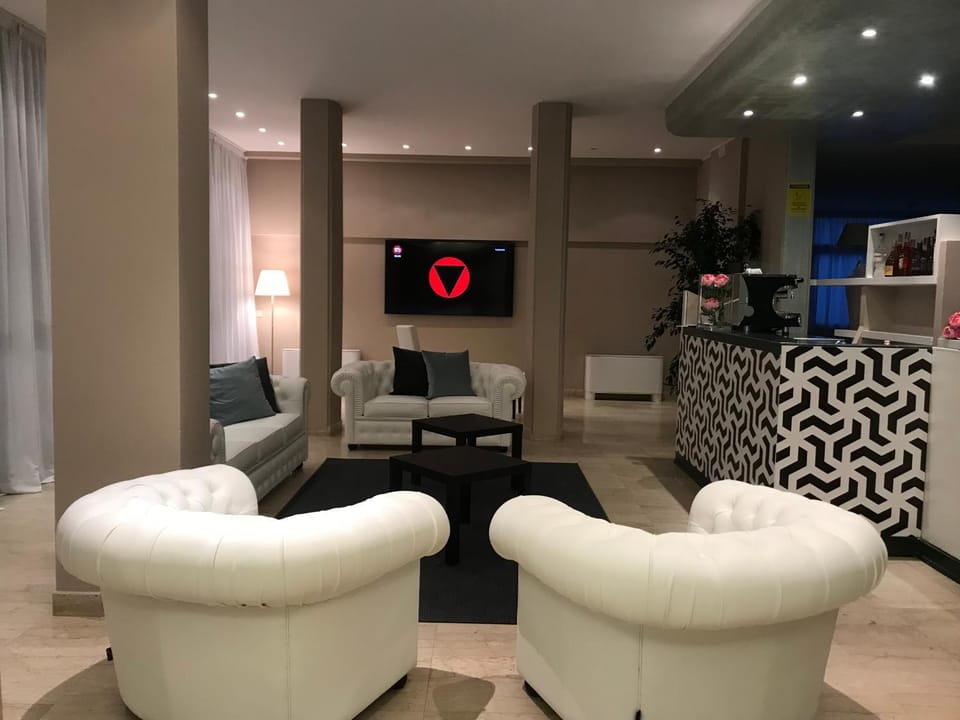 Lounge or bar