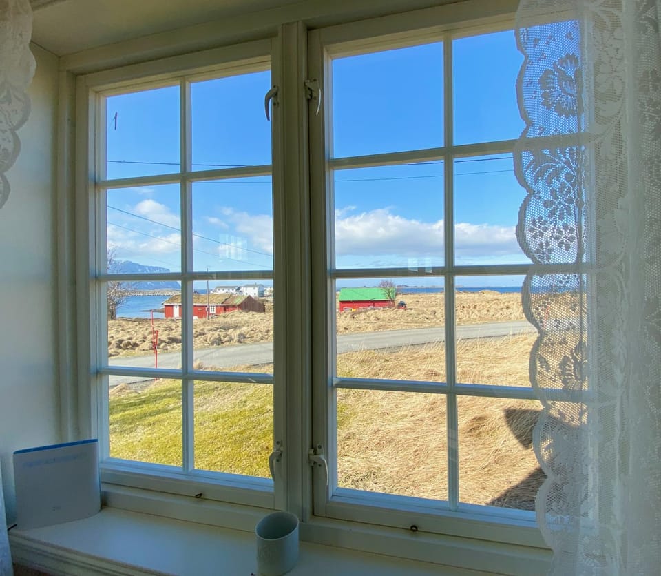 Garden view, Mountain view, Sea view