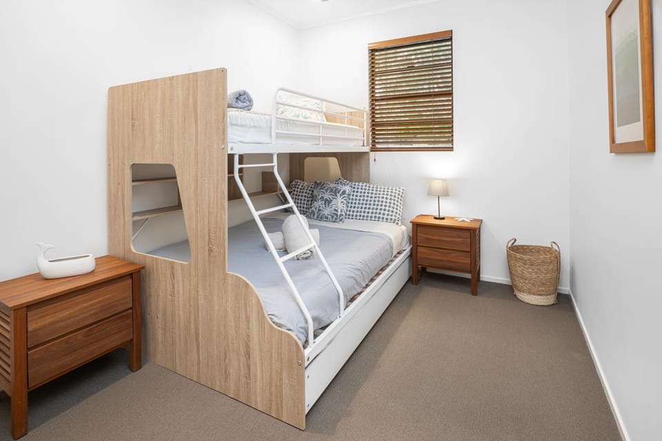 bunk bed