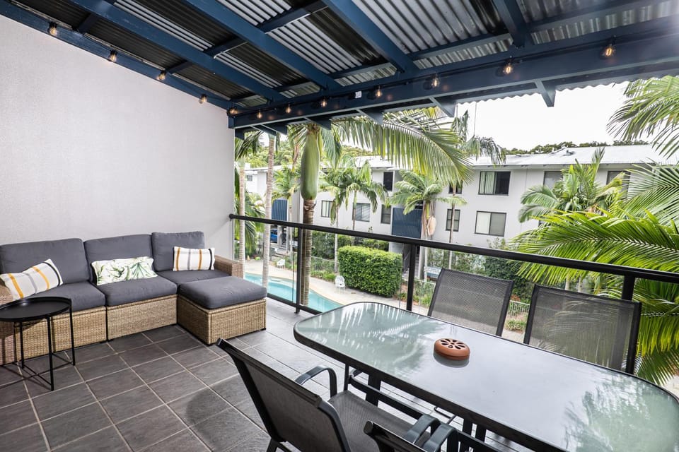 Balcony/Terrace, Pool view